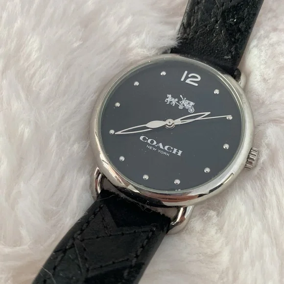 Coach Carriage Leather Watch - Picture 3 of 8